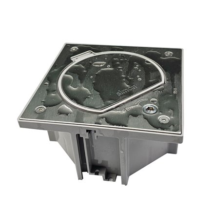 IP Rated Outlet Box Stainless Steel 10amp Auto Switched Outlet (ALLEN KEY LOCKABLE)